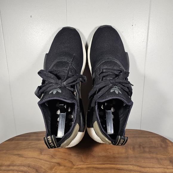 Adidas NMD R1, Core Black/Trace Cargo - Size 12 - Picture 6 of 8